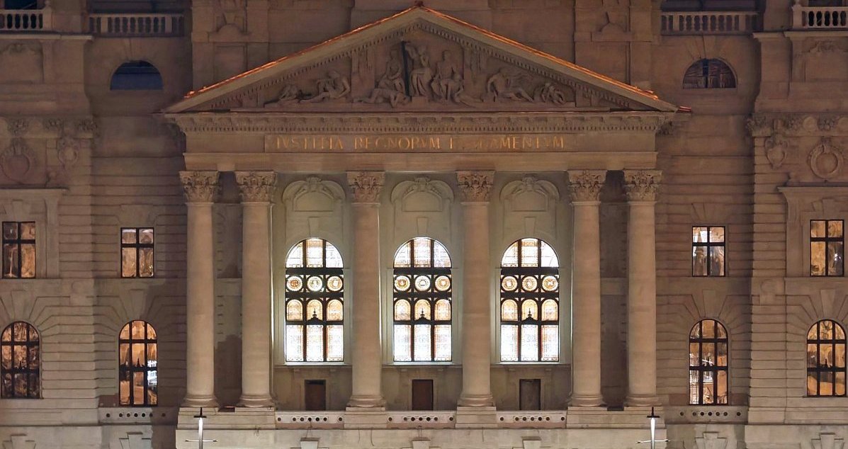 thumb_10698_default_big (1).jpg