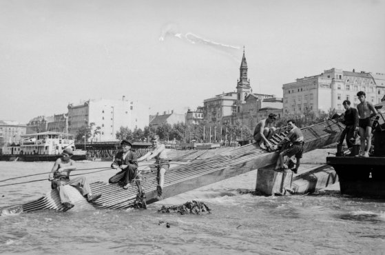 fortepan_33686.jpg