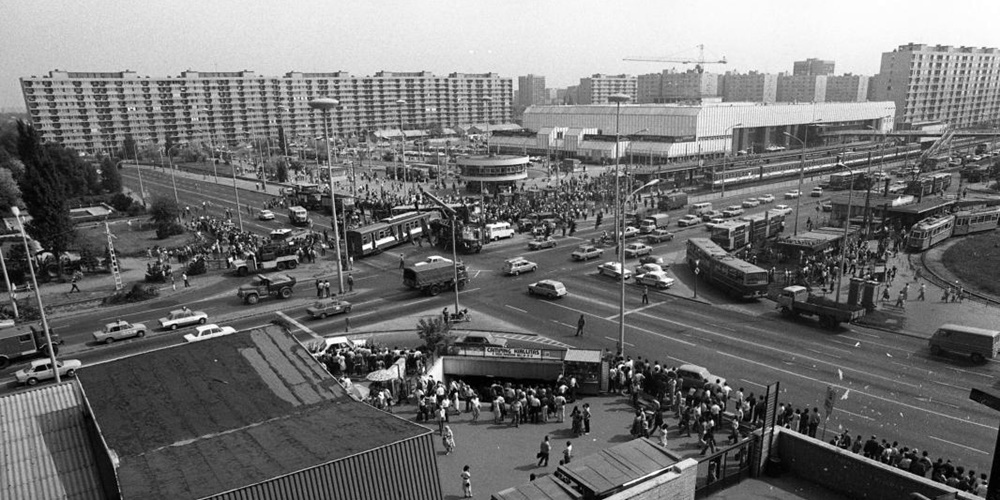 12 ezer új lakás megépítéséről döntöttek 50 éve