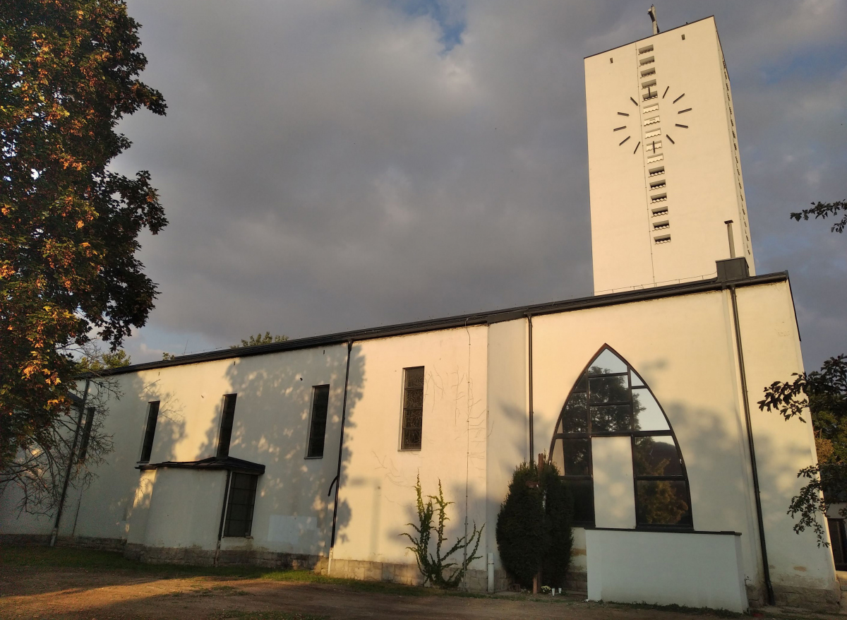 Modern, yet traditionally Hungarian - the Church of St. Michael in Albertfalva is 80 years old