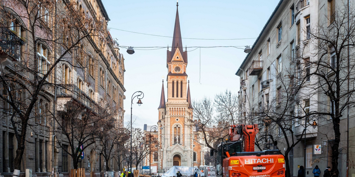 Jövő év elejére készülhet el a Bakáts tér felújítása