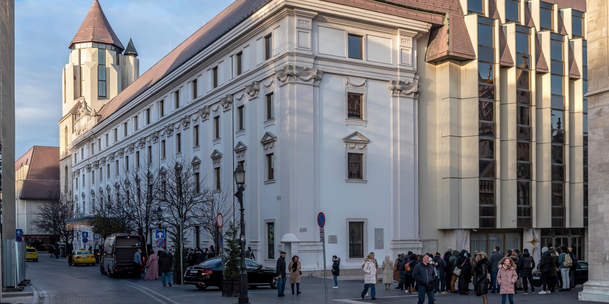 The Hilton Hotel in Budavár was handed over on New Year's Eve 45 years ago