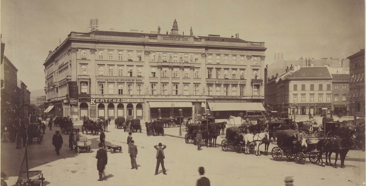 From Customs House to Gerbeaud Confectionery - 240-year history of a legendary plot