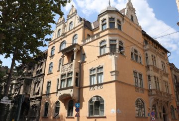 A Gschwindt-ház a Józsefvárosban a Bródy Sándor és Puskin utca sarkán (Fotó: Dubniczky Zsolt/pestbuda.hu) IMG_6918_1.jpg