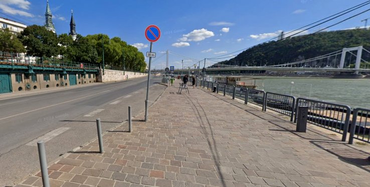 Hétvégenként lezárják a pesti alsó rakpartot (Fotó: Google maps) e563c261-06e2-422e-b044-b3906ed45755 (1).jpg