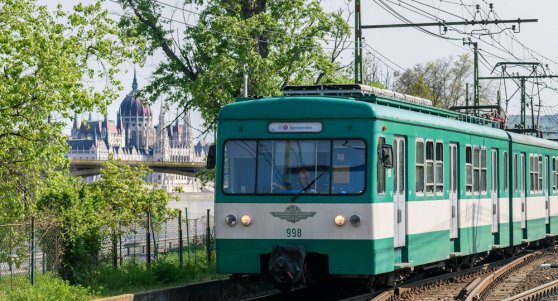 A szentendrei HÉV (Fotó: MÁV) hev_budapest_jpg (1).jpg