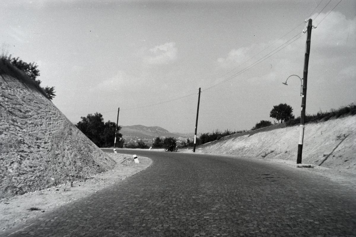 A Balatoni út Budapesten (Fotó: Fortepan/ képszám: 212346) fortepan_212346.jpg