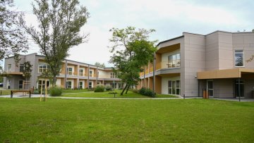 A XVI. kerületi Kertvárosi Idősek Otthona (Fotó: MTI/Máthé Zoltán) tn4-d_mtz20251001003 (1).jpg