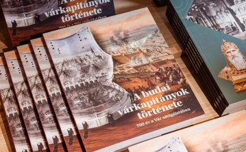 A budai várkapitányok története című könyv (1).jpg