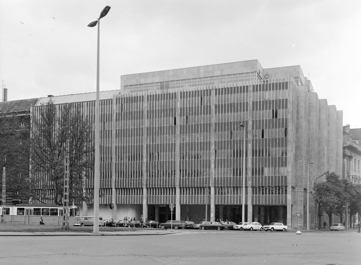 A MTESZ-Székház 1973-ban (Forrás: Fortepan, 215671 képszám) fortepan_215671.jpg