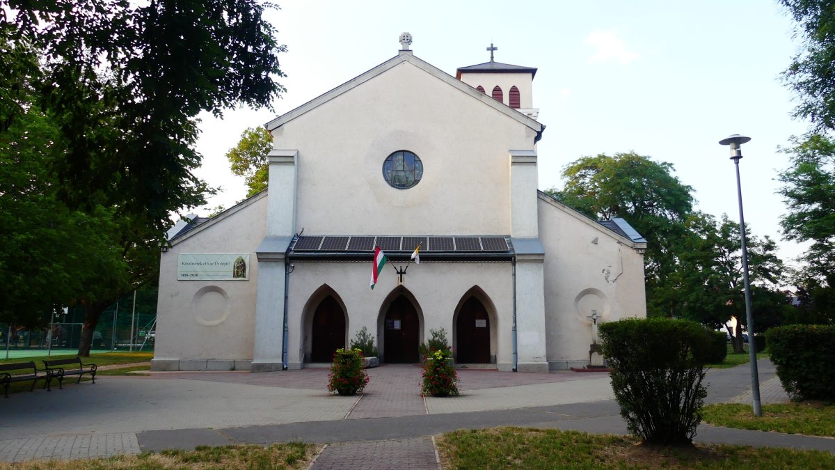 Pestújhelyi Keresztelő Szent János templom_nyitókép.JPG