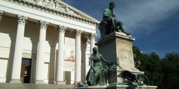 158524_arany_nyito.jpg