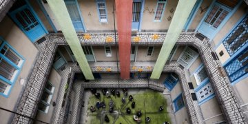160124_budapest100.jpg