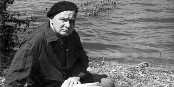 166204_hamvas_bela.jpg