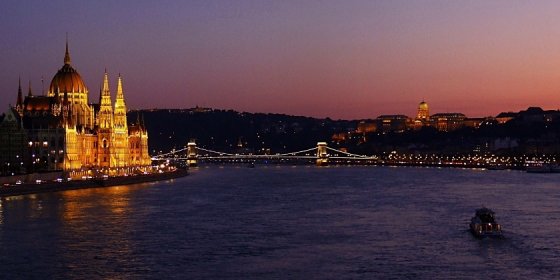 166356_budapest1.jpg 166356_budapest1.jpg