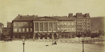 181184_lloyd_fortepan_82135ny.jpg