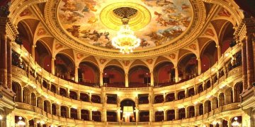 190164_opera1ny.jpg