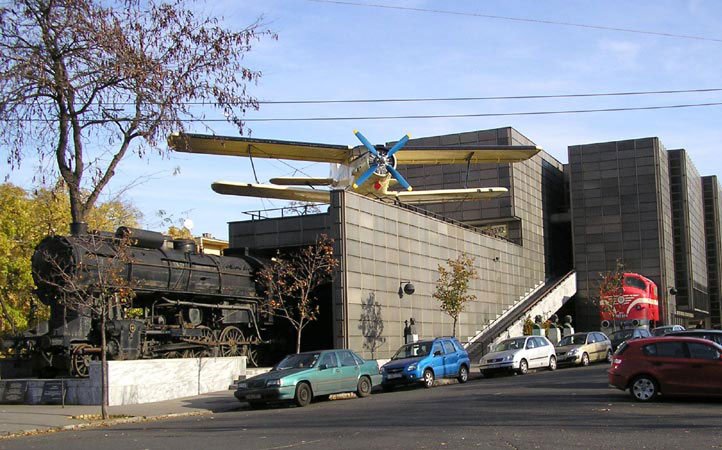 192720_transp-museum2.jpg