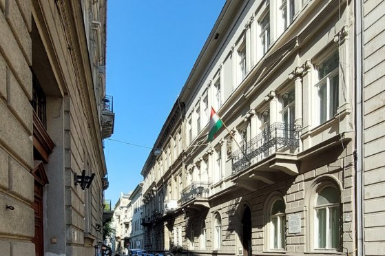 193560_20211005_125059nyit.jpg 193560_20211005_125059nyit.jpg